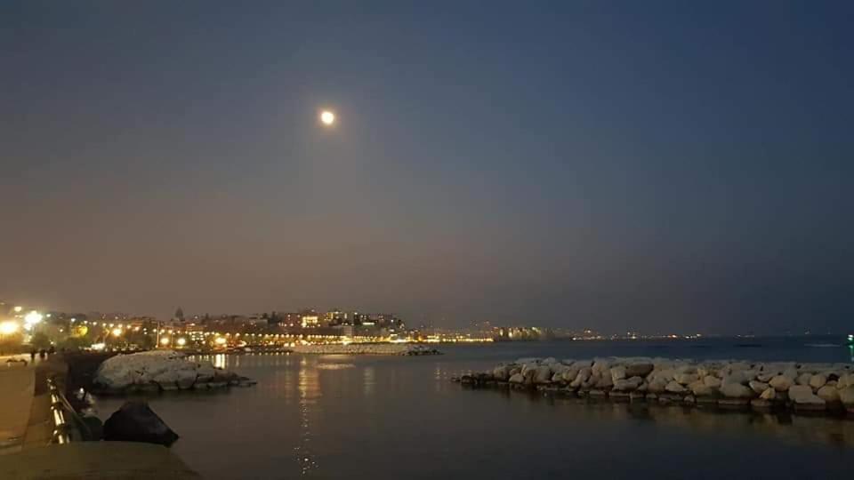 Casa Teresa Bed & Breakfast Napoli Exterior foto